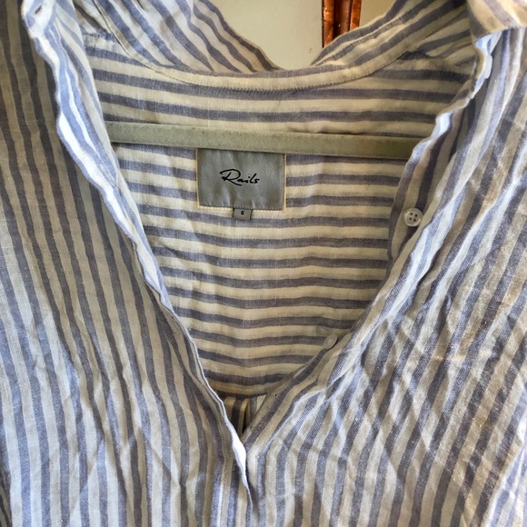 Rails Blue and White Buttondown - Picture 2 of 3